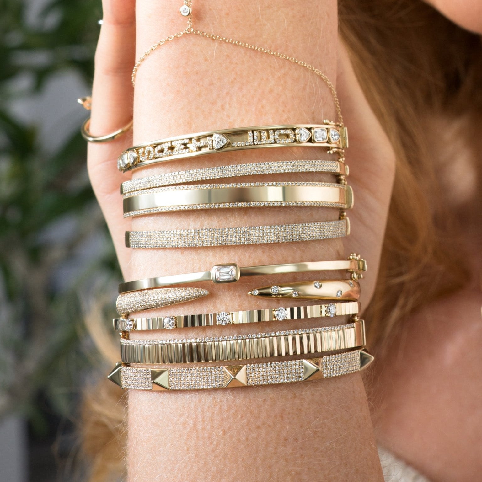 Diamond Bar Fluted Bangle - SAMPLE