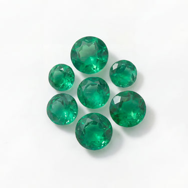 7 Loose Emeralds Stone Set