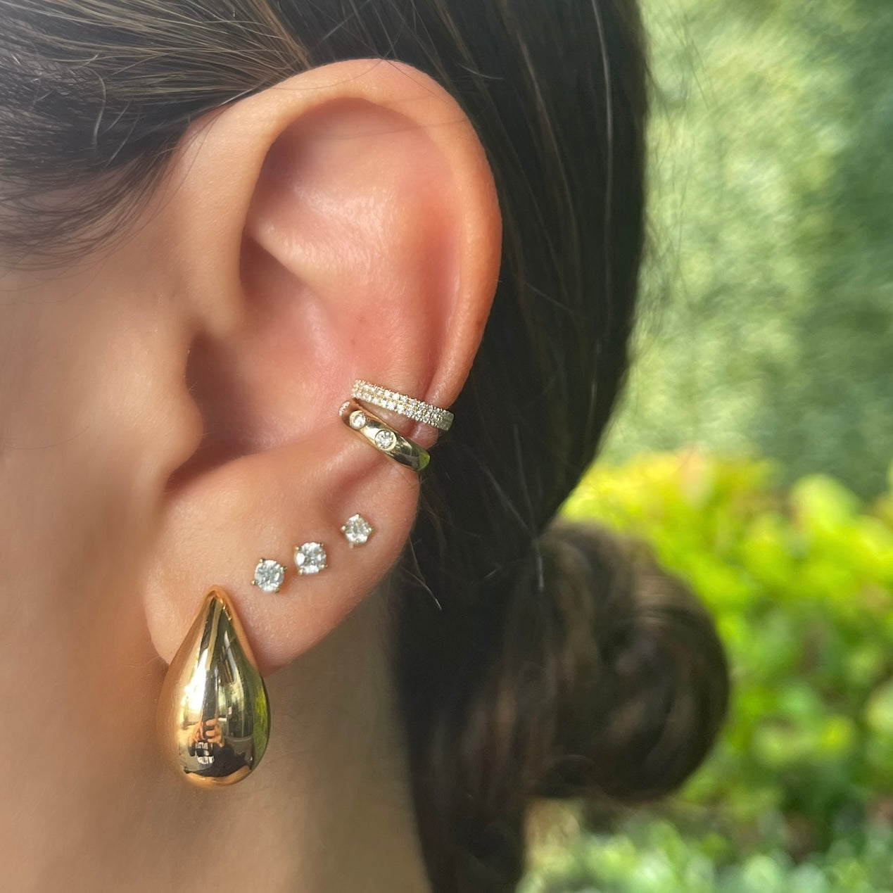 - Drop Golden Earrings -