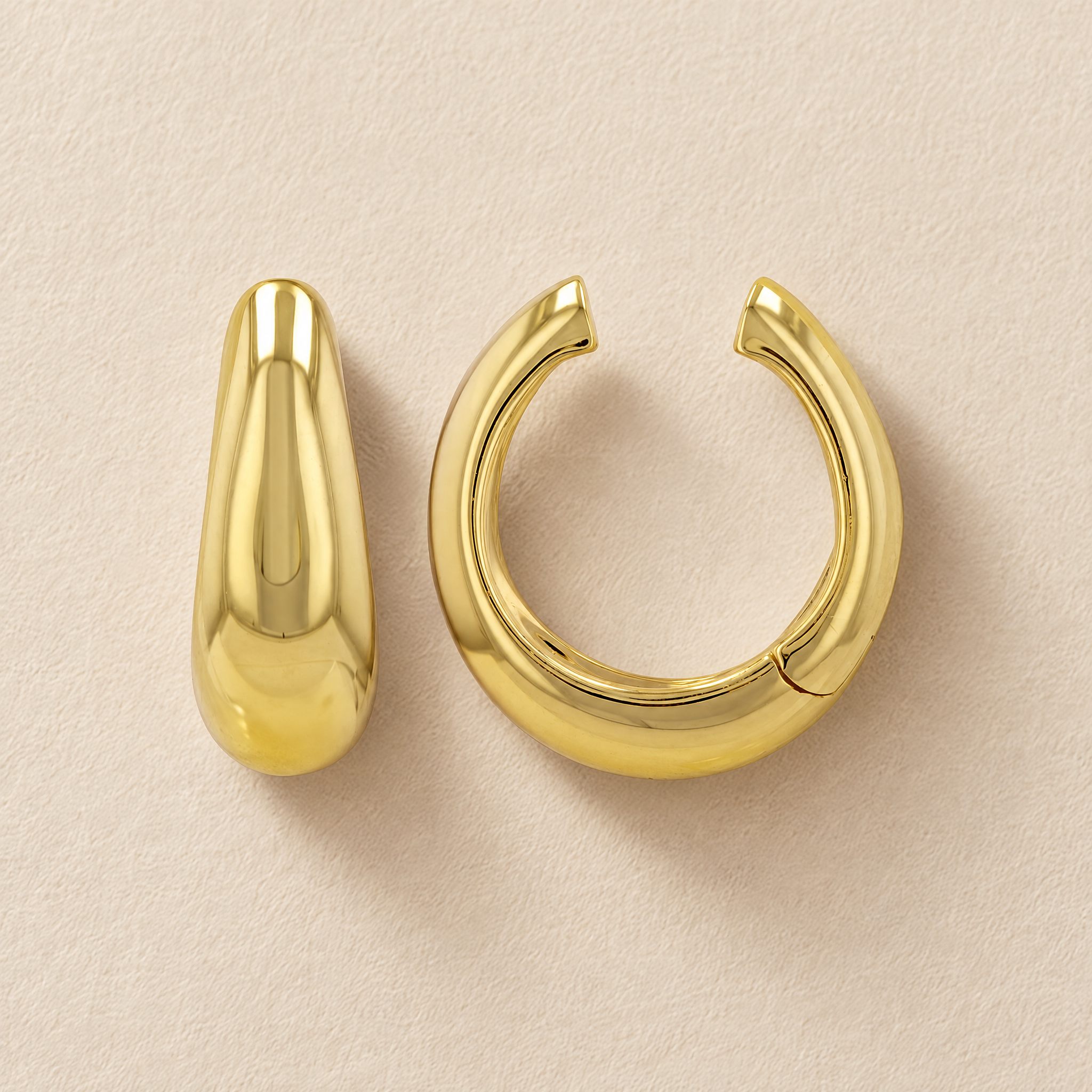 Solid Helium Ear Cuff