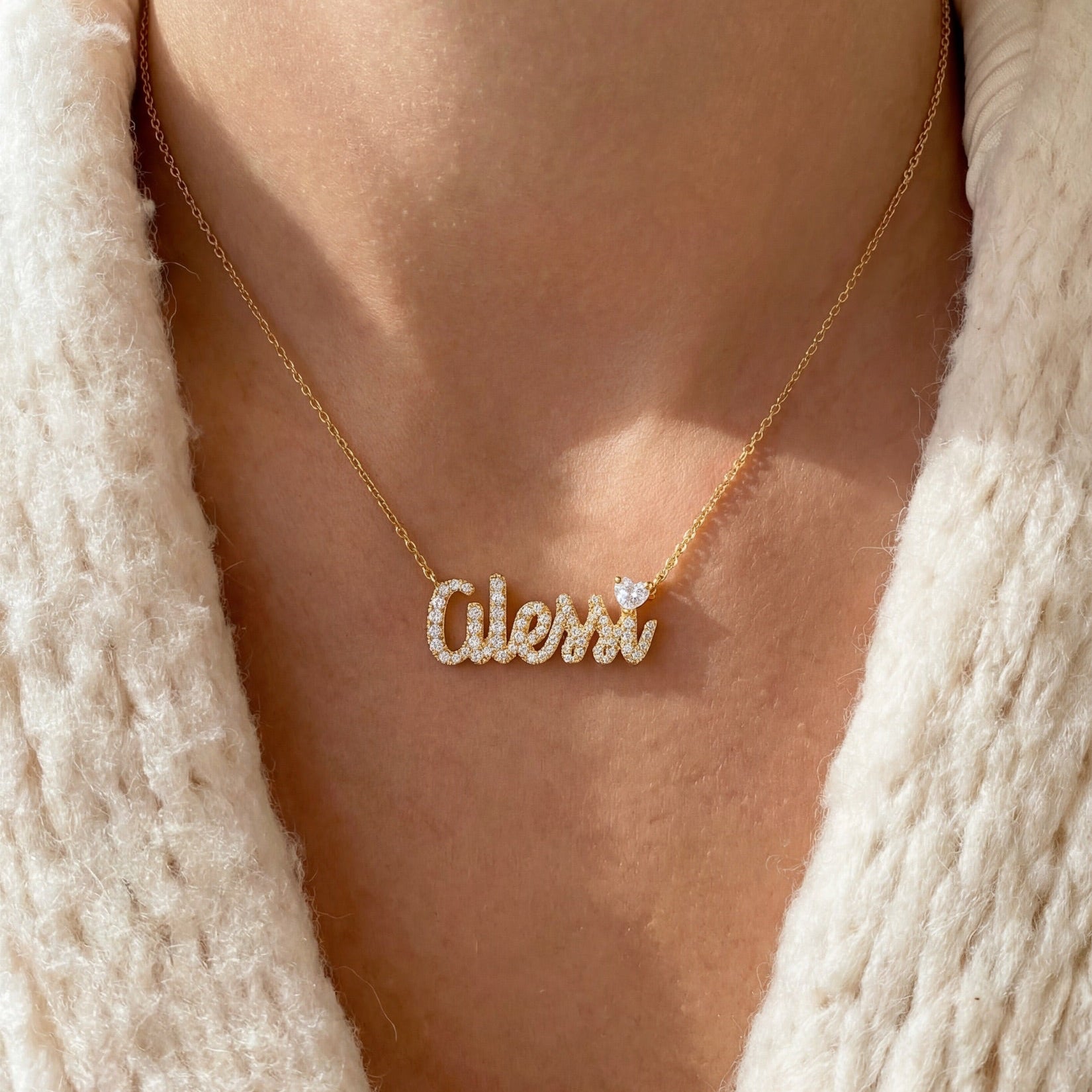 Diamond Custom Name Necklace with One Floating Heart Diamond – 770FJ