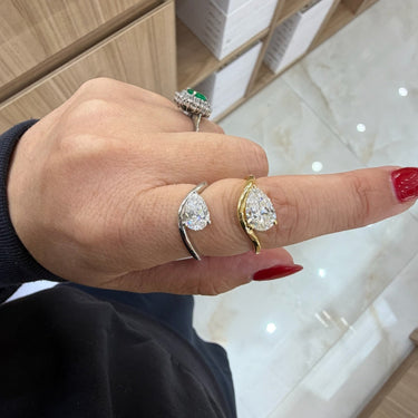 1.15ct Pear Wave Lab Diamond Ring