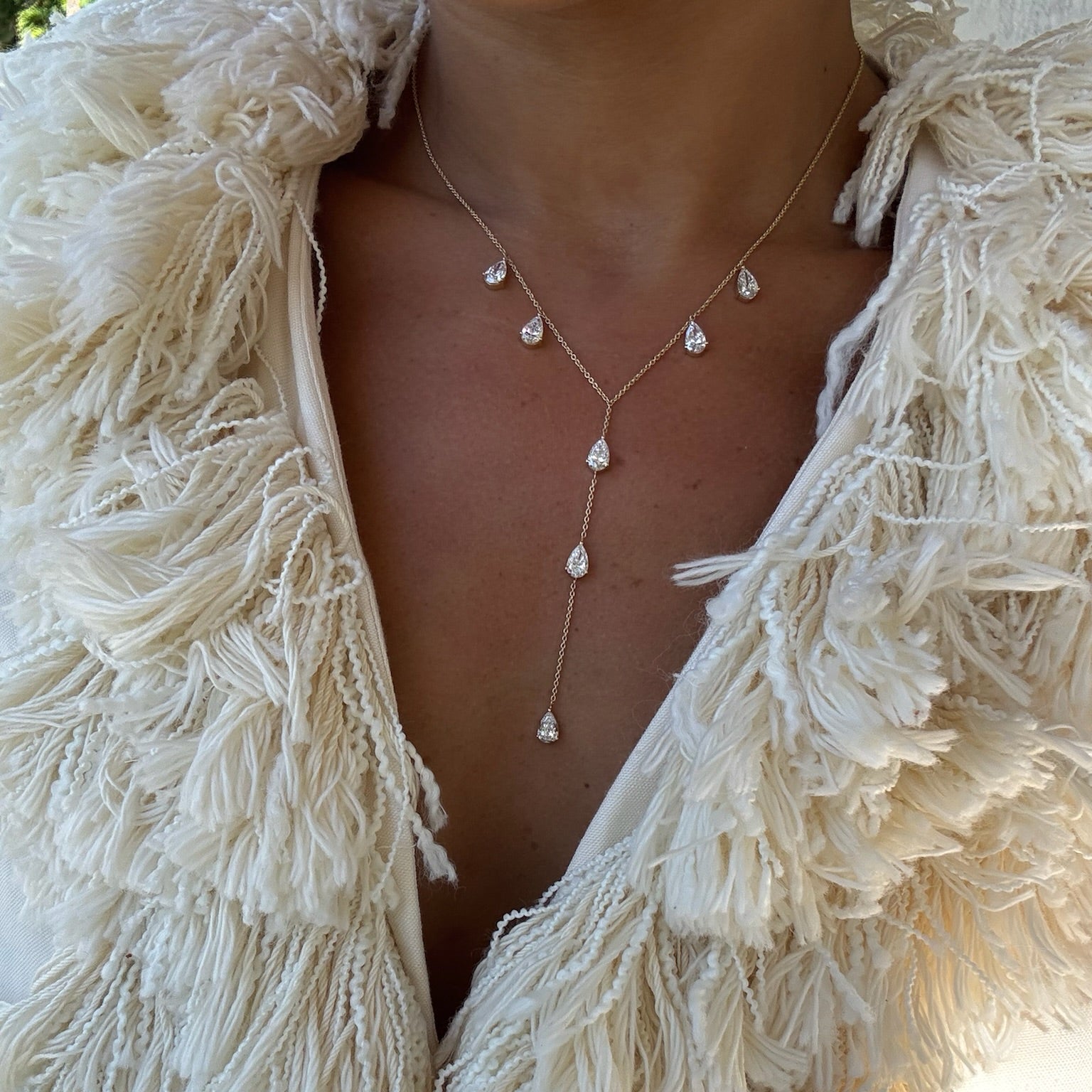 Pera Diamond Lariat