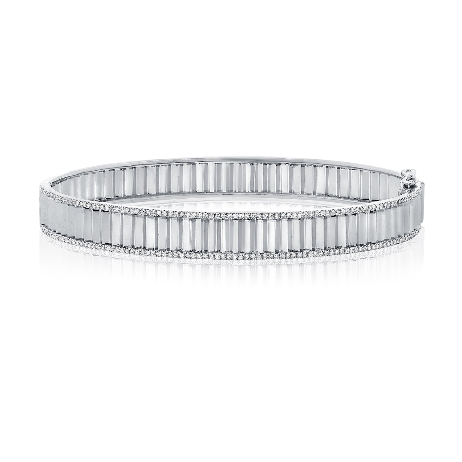 Slim Fluted Pave Outline Bangle